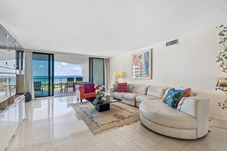 005-3170SouthOceanBoulevard-Unit304S-PalmBeach-FL-33480-SMALL