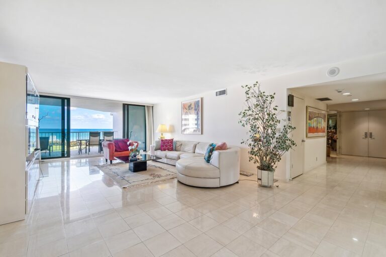 006-3170SouthOceanBoulevard-Unit304S-PalmBeach-FL-33480-SMALL