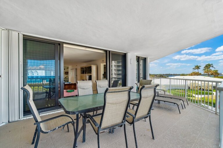 036-3170SouthOceanBoulevard-Unit304S-PalmBeach-FL-33480-SMALL