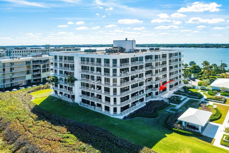 056-3170SouthOceanBoulevard-Unit304S-PalmBeach-FL-33480-SMALL