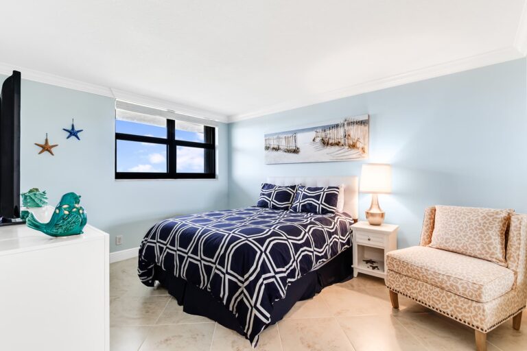 840 Ocean Dr unit 905 (25)