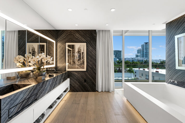 300 collins ave-27